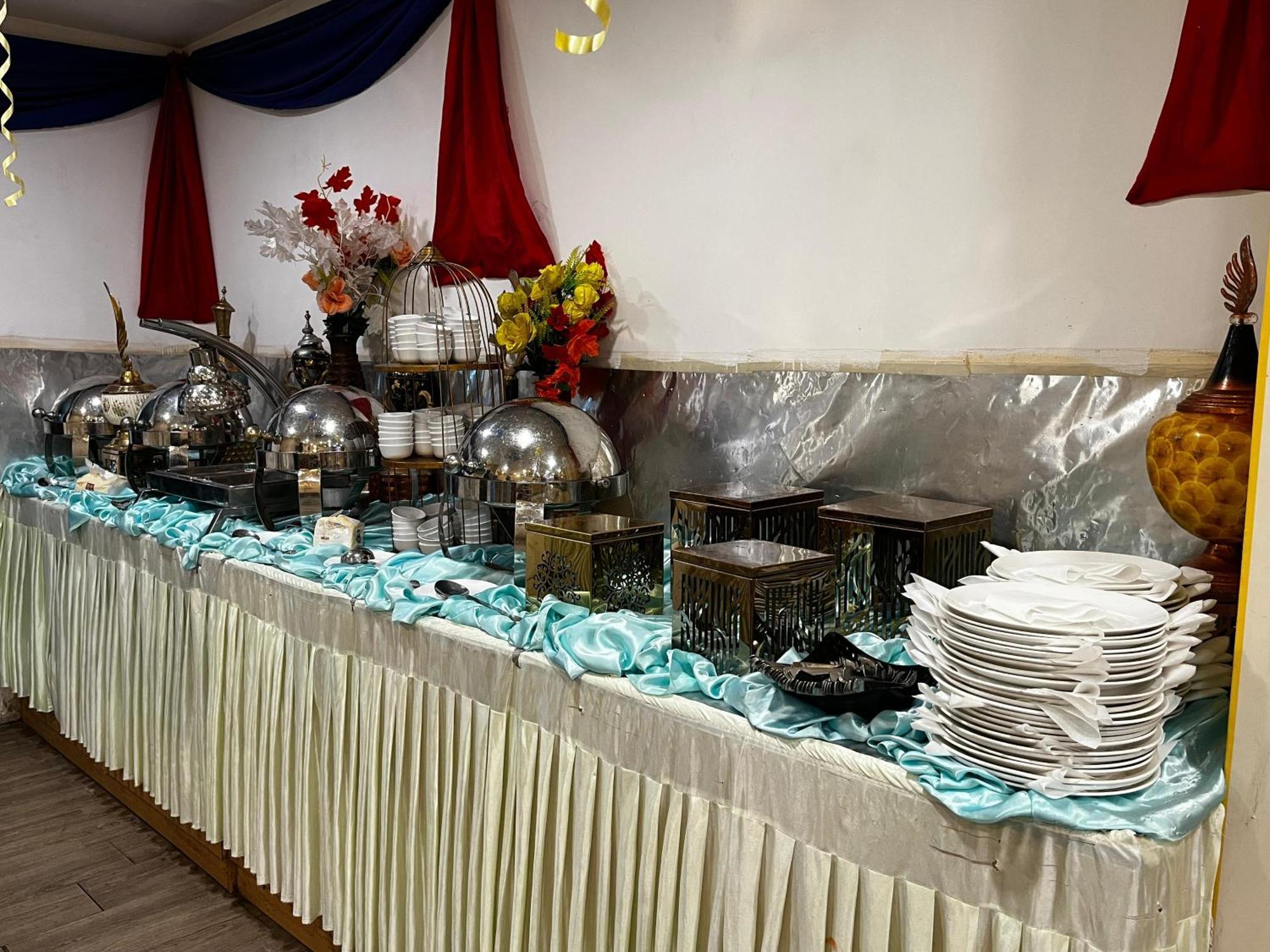 Hotel Qotel Chhatarpur- Opp Tivoli Garden New Delhi